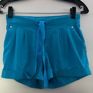 Lululemon Spring Break Away Short Kayak Blue
